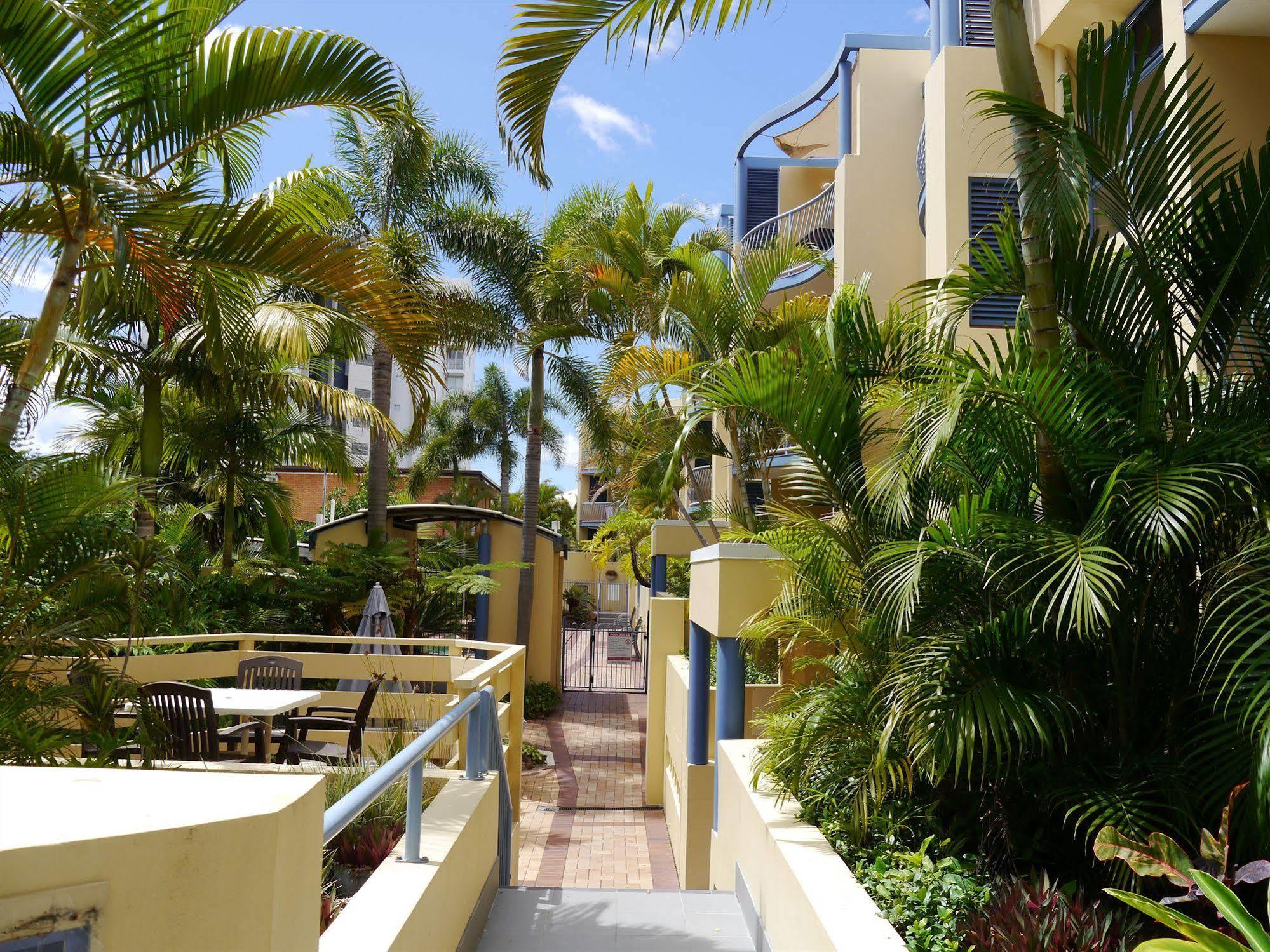 Portobello Resort Apartments Gold Coast Exterior photo